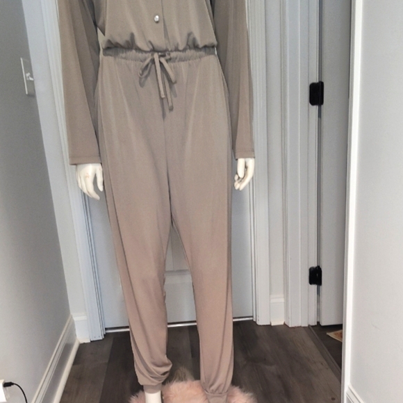 VENUS Khaki Jumpsuit - Picture 5 of 11